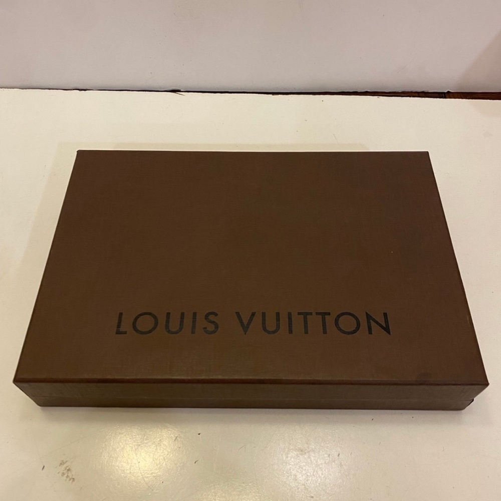 Louis Vuitton Brown Box w/ribbon 11 x 7.5 x 1.75”